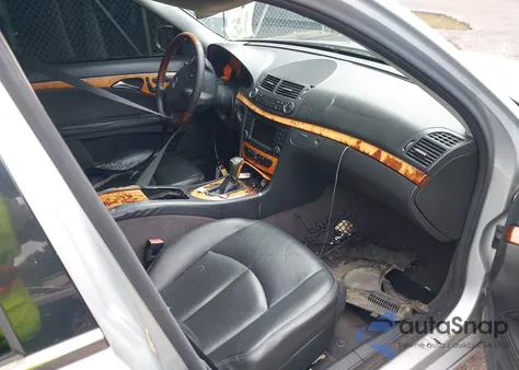 2006 Mercedes-Benz E 350 from USA, damaged, VIN WDBUF56J06A856039